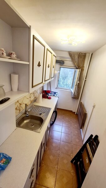 Pantelimon/ Aleea Vergului/ metrou Costin Georgian