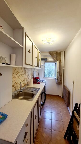 Pantelimon/ Aleea Vergului/ metrou Costin Georgian